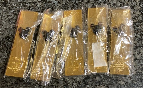 Disney Locker Series NEW Hinged 5 Pin Set CARD FAB FIVE LE Cast Exclusive - Picture 7 of 9