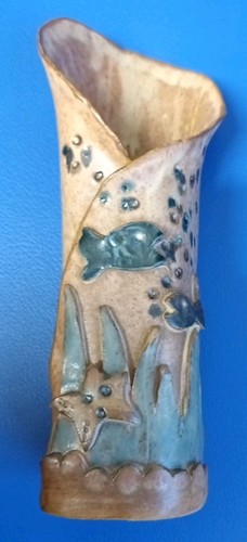 Vintage Acanthus Crafts Studio Pottery Small Fish Vase - Picture 11 of 11