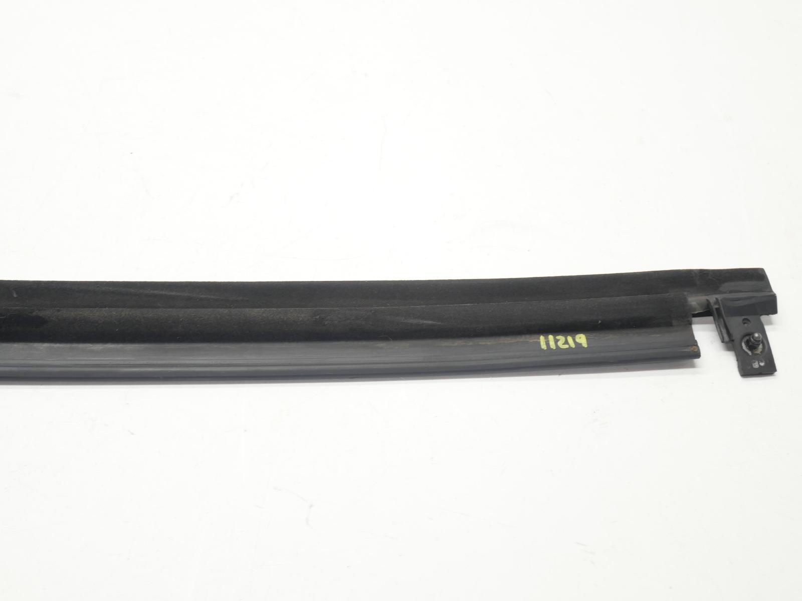 2001 Ferrari 360 Spider Passenger Window Scraper Seal Weather Strip Outer RH OEM