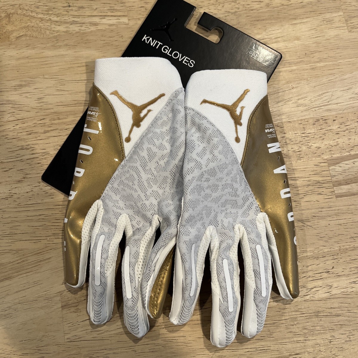 Jordan Vapor Jordan Gold Knit Gloves Nike Jordan VAPOR KNIT