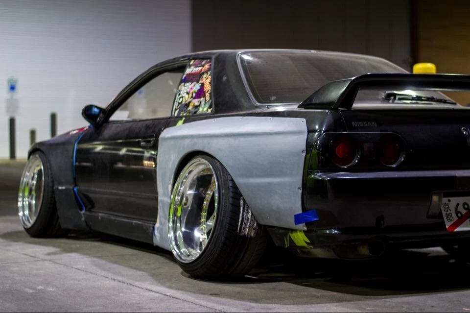 R32 2024 skyline overfenders