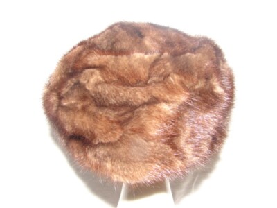 Vintage Mister T Exclusive Brown Mink Fur Hat Union Made 1950’s 50s/60s Vintage Genuine Mink Pillbox Hat – Better Dresses  main image 3