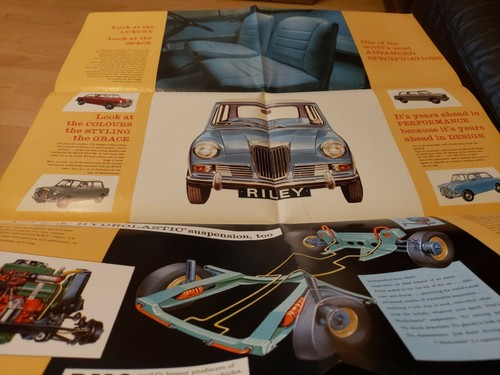 Riley Elf car brochure - Picture 4 of 5