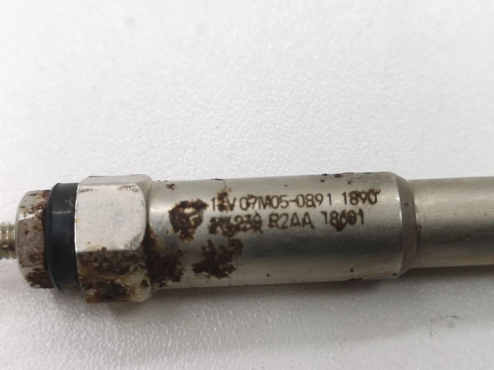 Bujía de avance Mazda CX-7 2010 R2AA18601 diésel 127 kW AMD45797 Foto 4 de 4