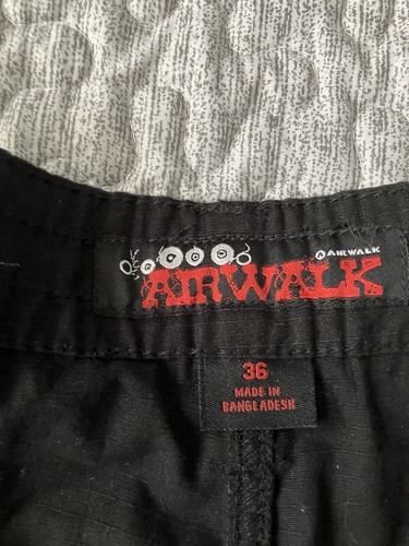 Airwalk Men’s 36 Belted Cargo Shorts NWT - Picture 4 of 12