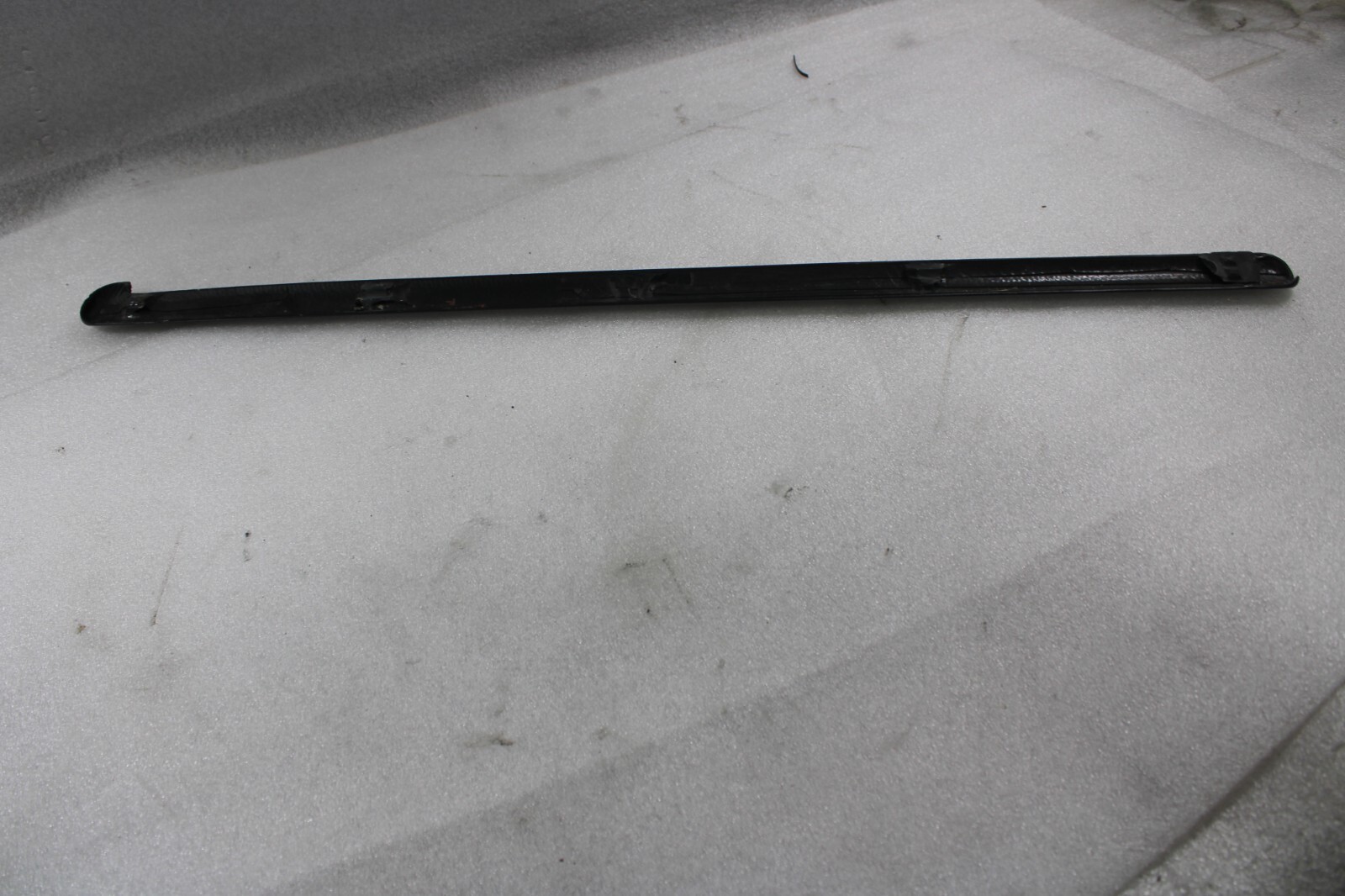Lamborghini Gallardo, RH, Right Top Rocker Panel Trim Cover, Used P/N 400853492B