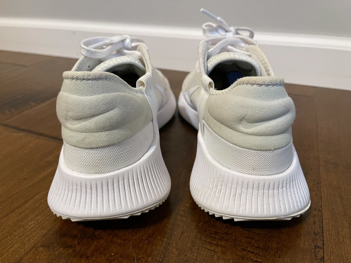 nike womens reposto white