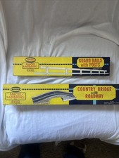 Aurora Model Motoring Country Bridge with Roadway Guard Rails W Posts OG Boxes