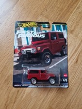 Toyota Land Cruiser FJ43 rot / wei� 1:64 HotWheels