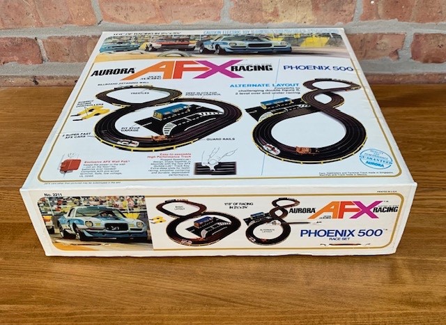 Aurora AFX Model Motoring Phoenix 500 HO Racing Set Track 1974 T