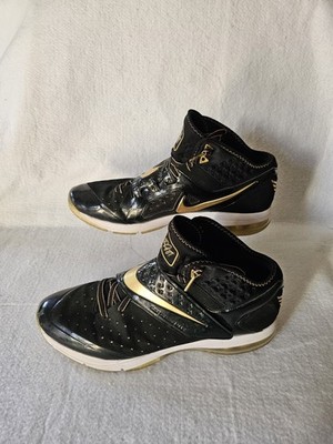 Nike CJ81 Trainer Max Motor City Basketball Shoes Black Gold  display picture 2