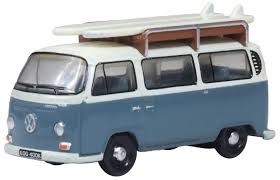Oxford Diecast 120VW003 VW T2 Bus/Surfboards Fiord Blue/Arcona White TT
