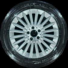 Original C-KLASSE W205 17 Zoll Alufelgen Sommerreifen A2054010300 Komplettsatz Original C-KLASSE W205 17 Zoll Alufelgen Sommerreifen A2054010300 Komplettsatz