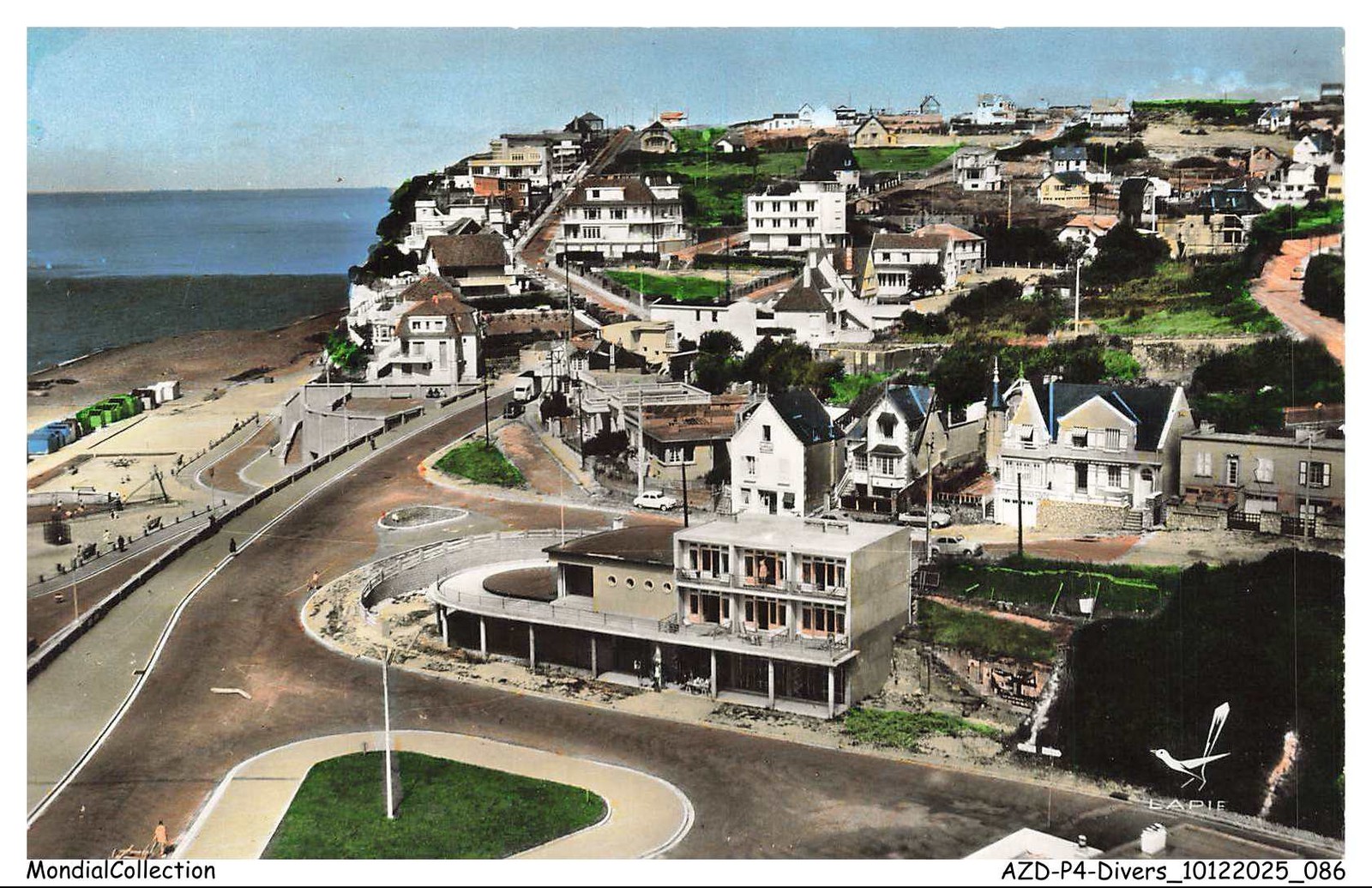 AZDP4-0419-76 - CRIEL-PLAGE - Piazza Di Verdun | eBay