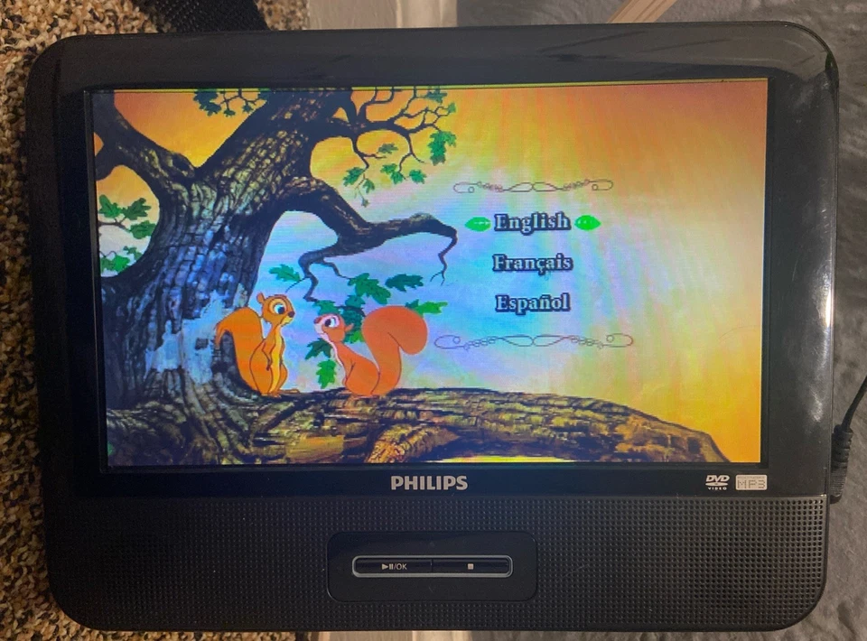 Phillips, 2 Car DVD Portable Players - PET9402/37 - Dual 9-inch widescreen PWR - Image 2 of 3