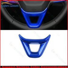 Cubierta de panel de tira de volante de auto azul brillante para Chevrolet Trax 2023-25