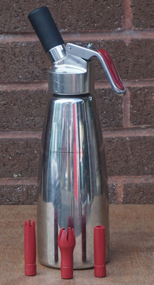 ISI Sahneaufleger, 1Ltr Sahnebereiter, Edelstahlmaterial, 3 Düsen