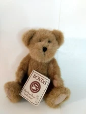 Boyds Bears The Head Bean Collection J.B. Big Heart Style #903307 Brown 6" Plush