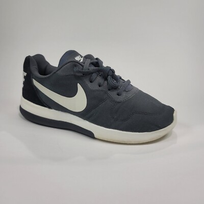 Nike Runner MD 2 Womens 7.5 844901-3002 Running Shoes Black Sneaker EUC