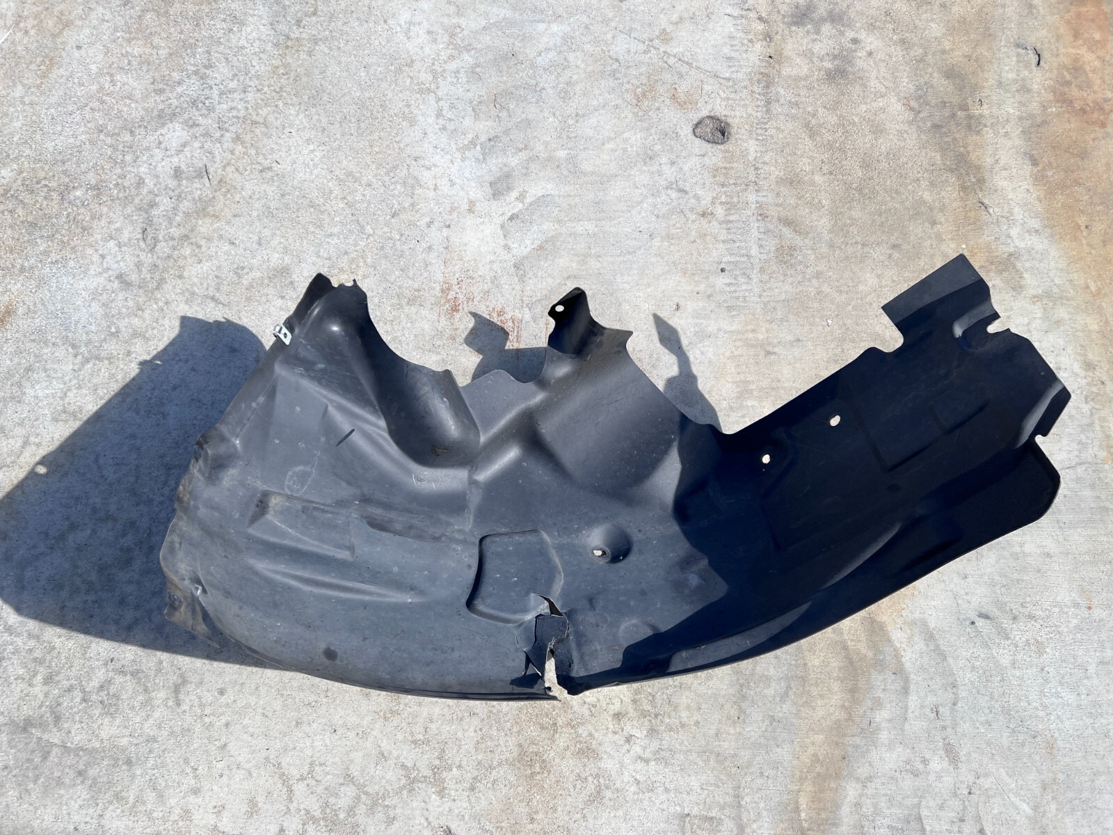 FERRARI 488  RH FRONT RIGHT REAR FENDER WHEEL LINER SECTION OEM 87307800