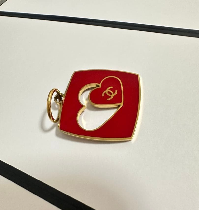 CHANEL 2026 Valentine Charms Red GWP Japan Limited Official Gift