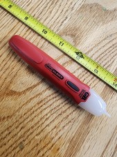 Gardner Bender 50-600 V LED Non-Contact Voltage Detector Tester