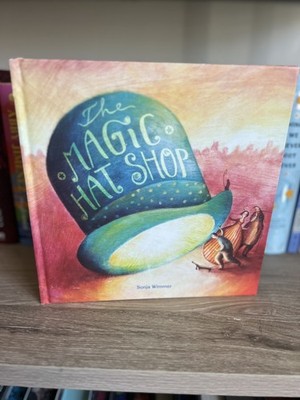 The Magic Hat Shop Sonja Wimmer Hardcover Cuento de Luz Award Winning