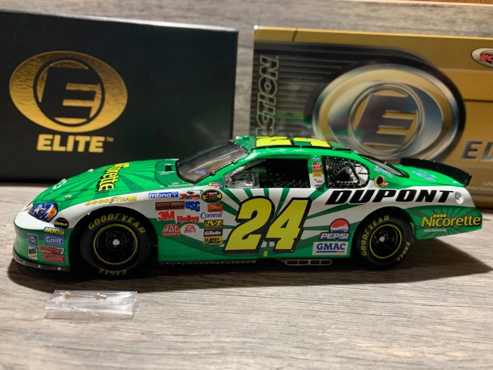 Jeff Gordon Elite 2006 1/24 DuPont 24 Nicolette Elite 516 de 999 ¡verde! NUEVO  Foto 2 de 4