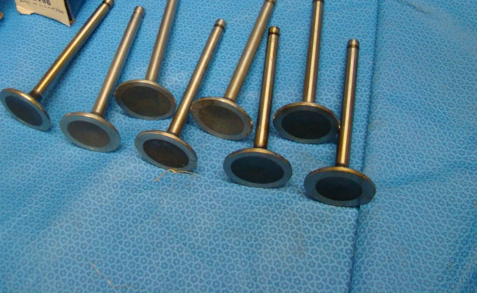 Oldsmobile 400 425 Exhaust Valve Set 8 Cutlass 442 F85 88 1965 -1967 OEM 385265 - Image 2 of 2