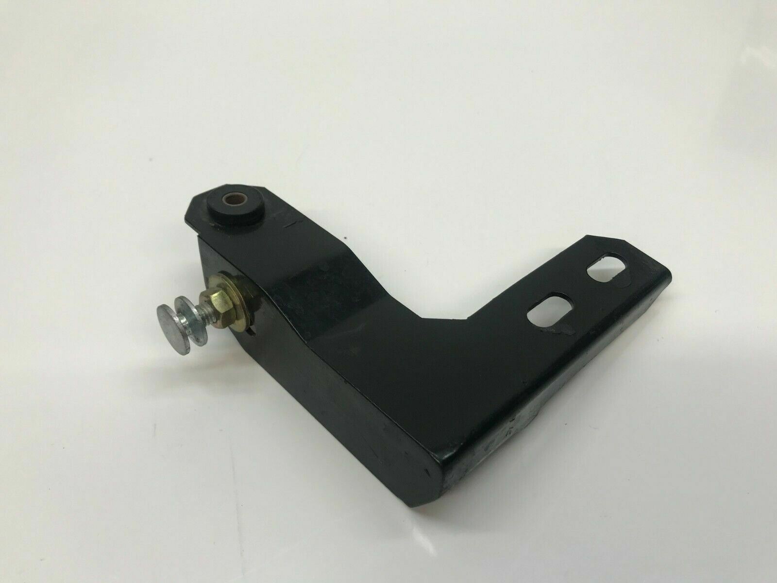 LAMBORGHINI MURCIELAGO PASSENGER RH SIDE RADIATOR MOUNTING BRACKET OEM 410813686