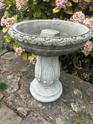 Concrete London Design Bird Bath, with Deep Bowl