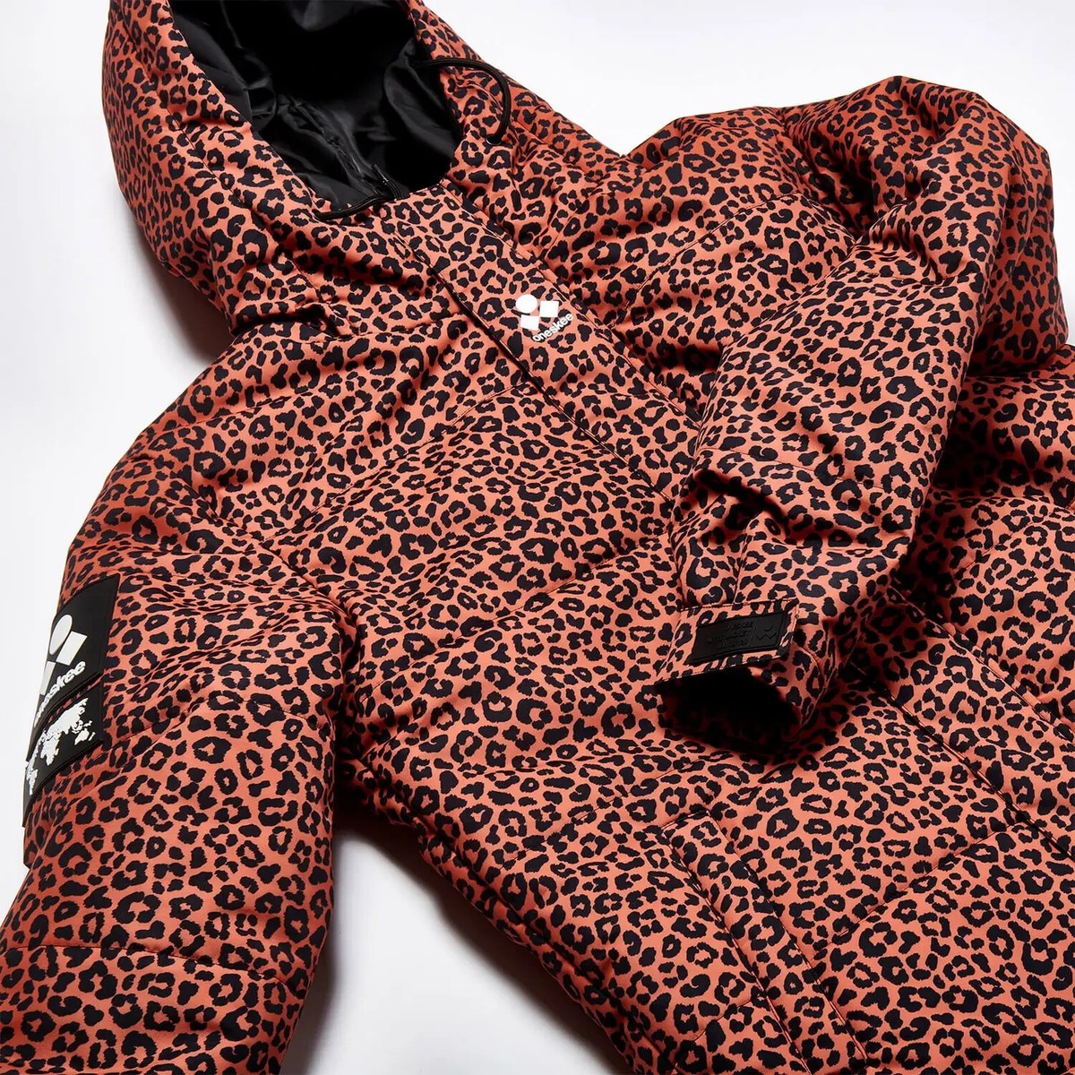 New Ladies Olympic Champ Hannah Teter Leopard Print Snow