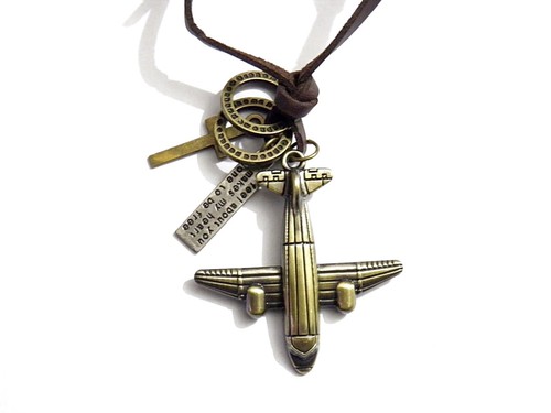Diesel Collana con Pendente da Uomo in Acciaio, Colore Oro