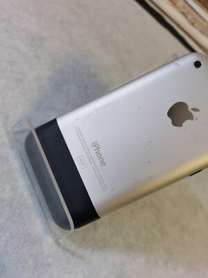 スマートフォン本体 Apple iPhone2G Apple iPhone 2G 1st Generation - 4 8 16GB - Black (Unlocked