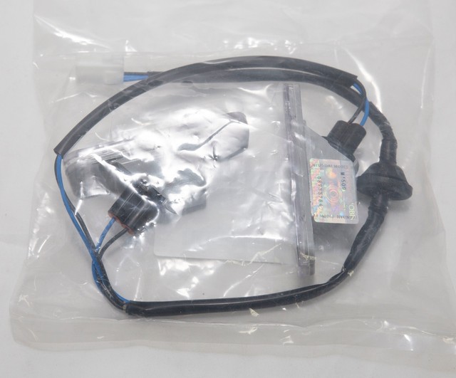 Hyundai OEM 0709 Santa FE License Plate Lightlamp 925012B000 for sale