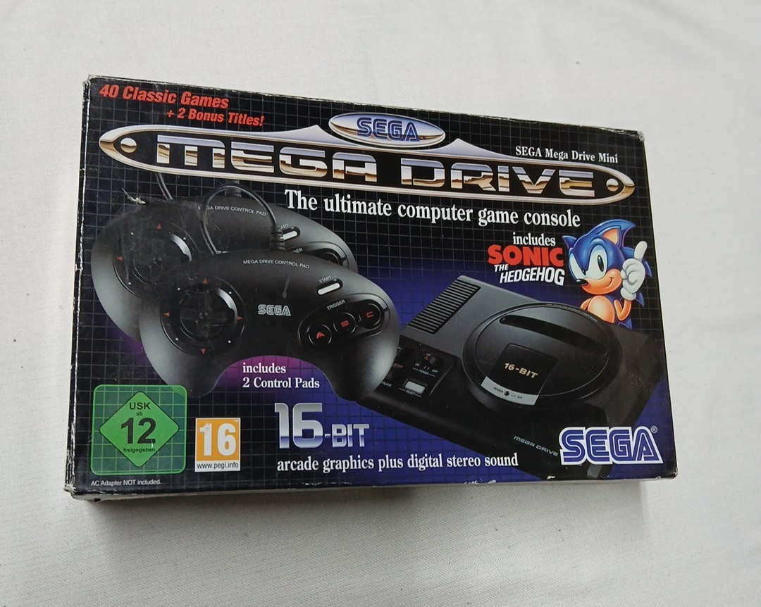 Console Sega Megadrive Mini / Mega Dive / EURO avec notice