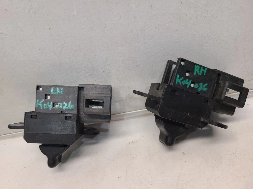 Interruptores de ventana delantera izquierda para conductores Dodge Caravan 2001-07 sin ventilación automática y sin ventilación Foto 2 de 4