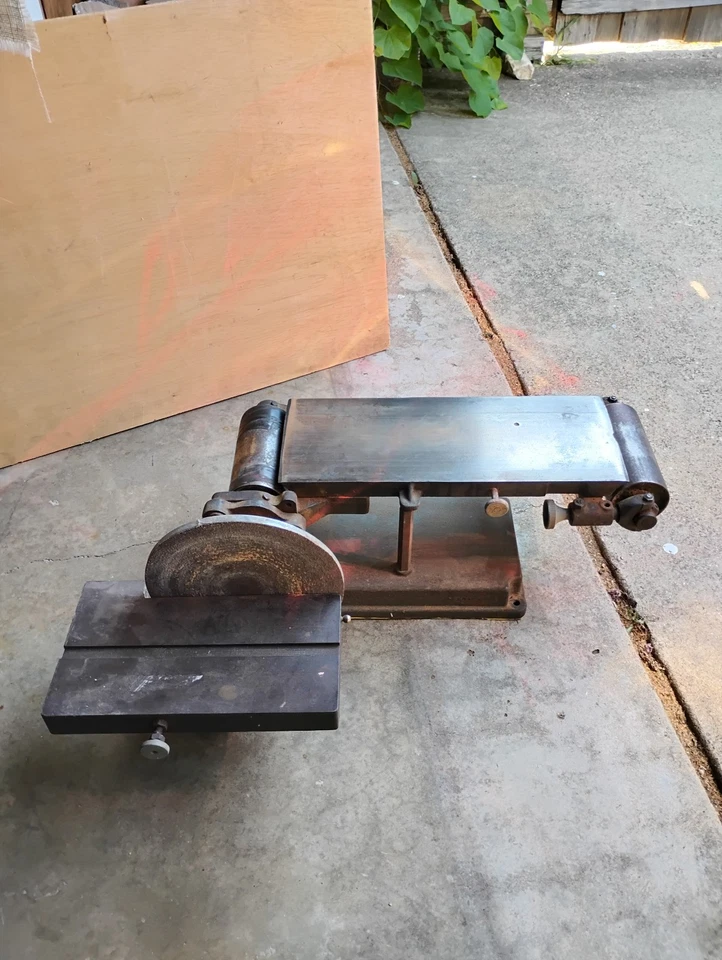 Lijadora de banda vintage Sears Craftsman 103.0803 6x48 con disco de 9 pulgadas y mesa Foto 4 de 4