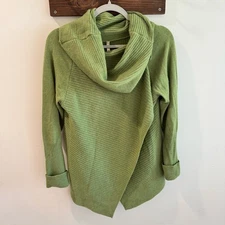 Childress Handloomed Knitwear 100% Cashmere Green Ribbed Knit Cowl Neck Sweater