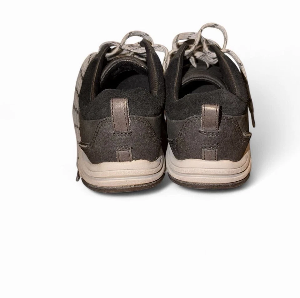 Clarks Wave Walk Lace Up Suede Waterproof Walking Shoes Women's Size 8 - Image 4 of 4