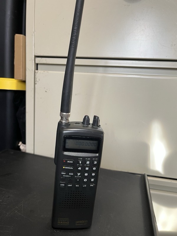 Uniden Bearcat BC80XLT Scanner 800 MHZ Programmable Handheld