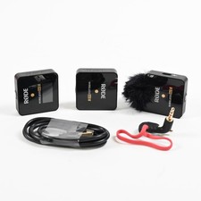 Rode Wireless GO II 2-Person Compact Digital Wireless Microphone System 196