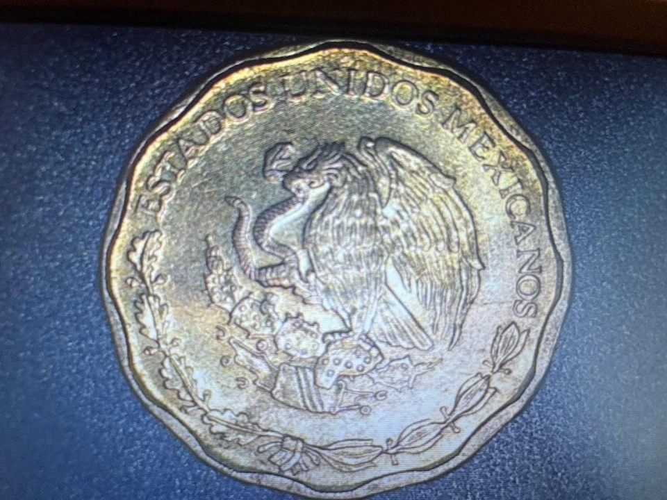 1998 Mexico 50 Centavos Coin. Aztec Design. Vintage. - Image 2 of 2