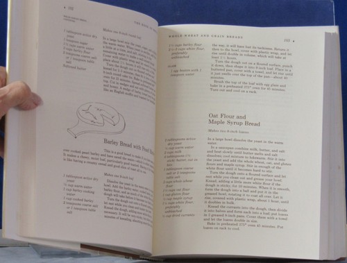 The BOOK of BREAD by Evan & Judith JONES 240 Wonderful RECIPES 1982 HC/DJ - Picture 5 of 6