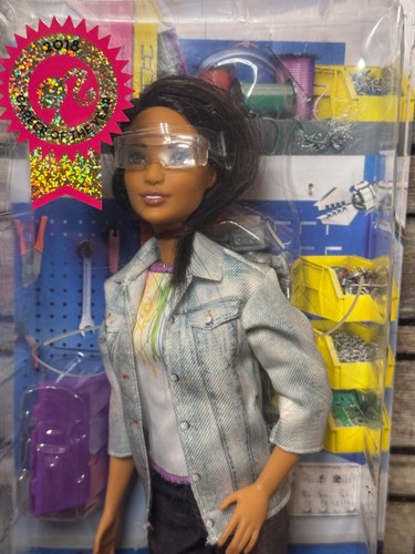 Barbie You Can be Anything, Robotics Engineer, Latina, FRM11, We ship Daily USPS - Picture 3 of 5