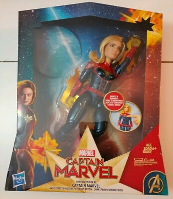 Captain Marvel Photon Power FX Electronic Super Hero Doll Hasbro NEW