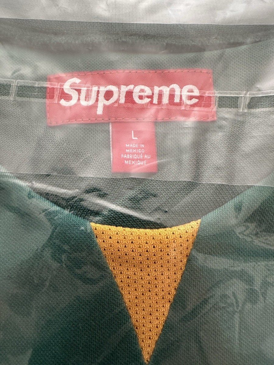 Size Large - Supreme FW24 Soccer Crest Poly Jersey Green Size Large - Supreme FW24 Soccer Crest Poly Jersey Green