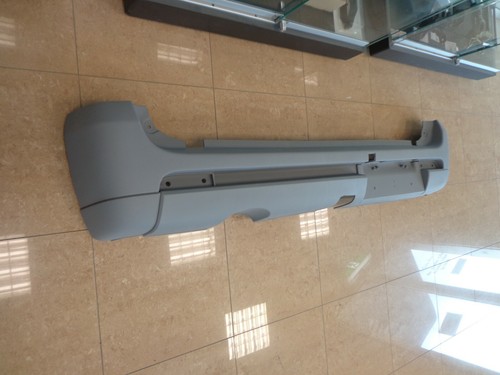 GENUINE HOLDEN VY VZ CREWMAN REAR BUMPER BAR **RECONDITIONED** - Picture 4 of 6