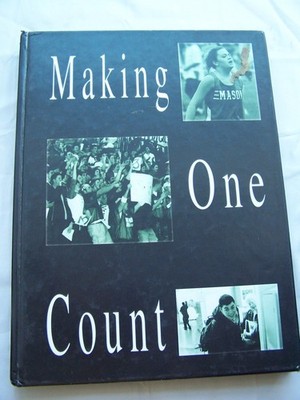 2001 MASON HIGH SCHOOL YEARBOOK MASON, OHIO MASONIAN  UNMARKED  BRANT DAUGHERTY