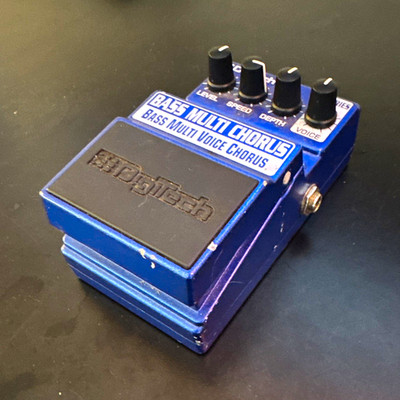 DigiTech Bass Multi Chorus Multi Voice Chorus Effects Pedal for Bass Guitar